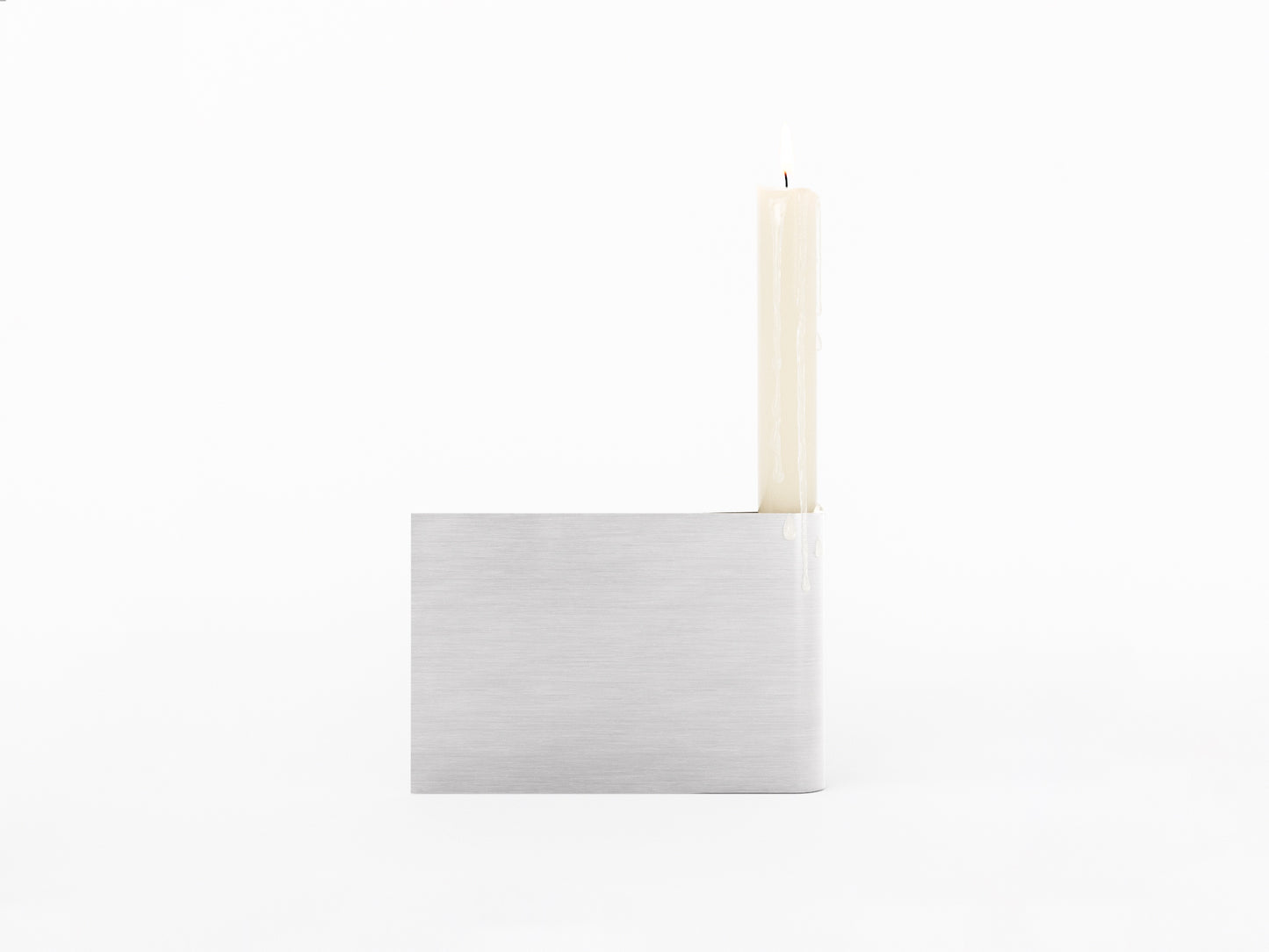 M-41 CANDLE HOLDER