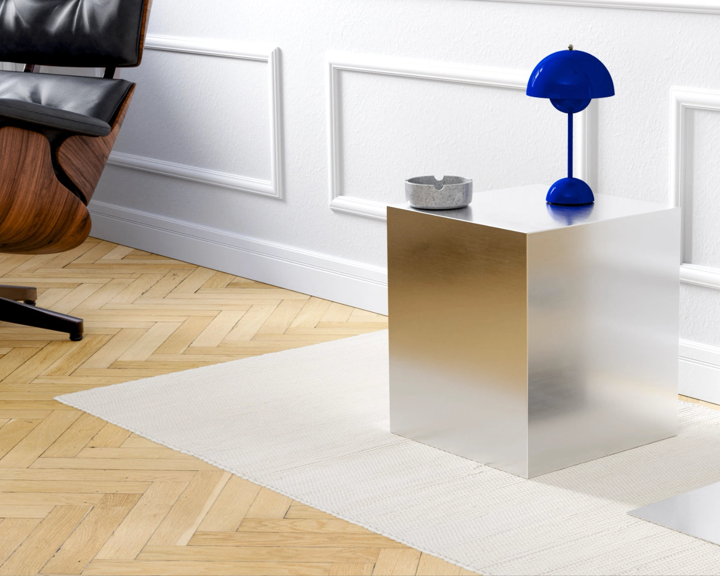 M-111 CUBE STAND
